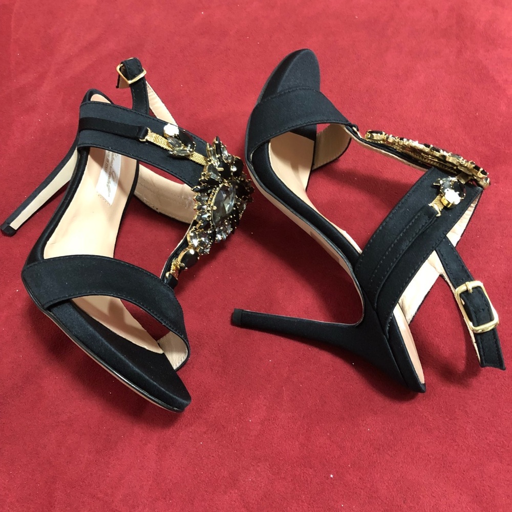Valentina Sentell Swarovski Crystal Heels - Picture 4 of 11
